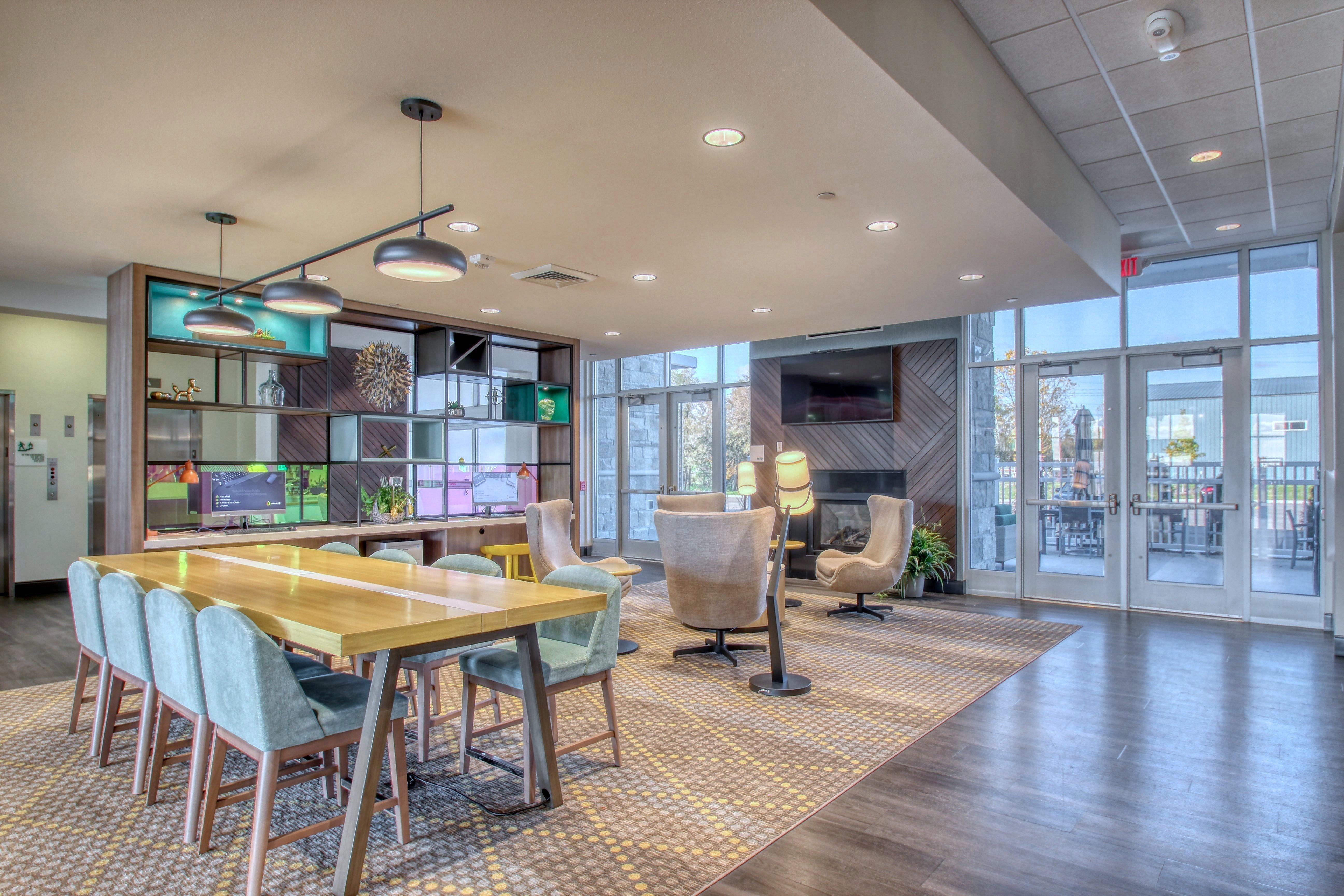 Holiday Inn - Appleton By Ihg Exteriör bild