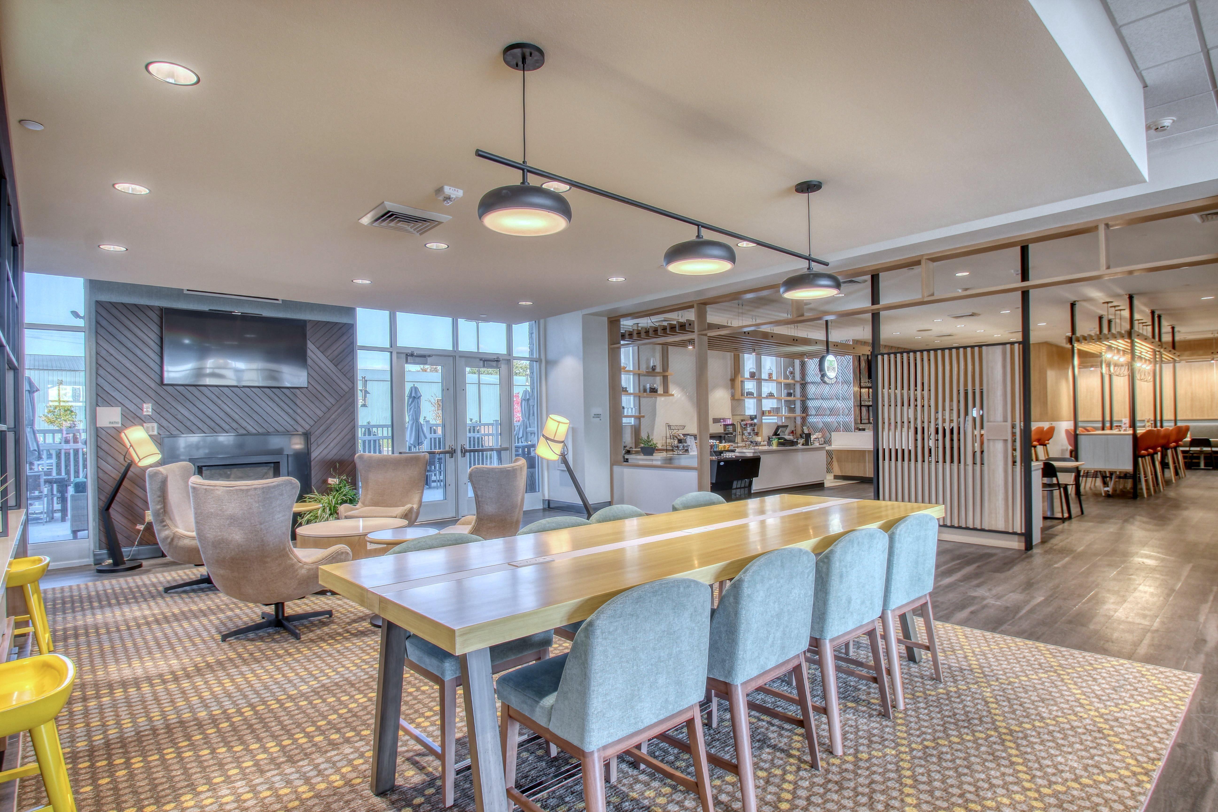 Holiday Inn - Appleton By Ihg Exteriör bild